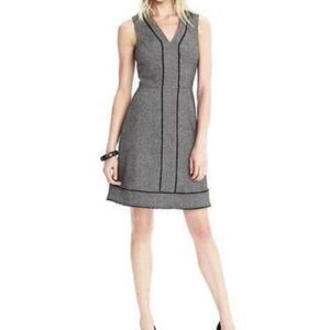 Banana Republic Black and Grey Herringbone Wool Blend Dress Size 8 Tall